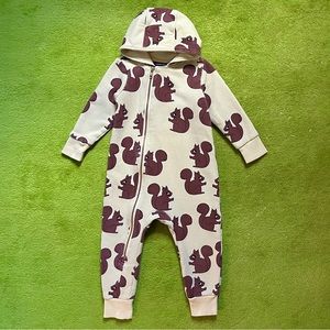 Mini Rodini squirrel onesie. Size 12-18M